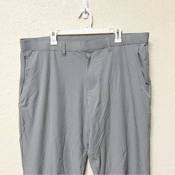 Fabletics The Only Pants Size 40x34 Performance Golf Stretch Modern Chino Gray - Picture 2 of 7
